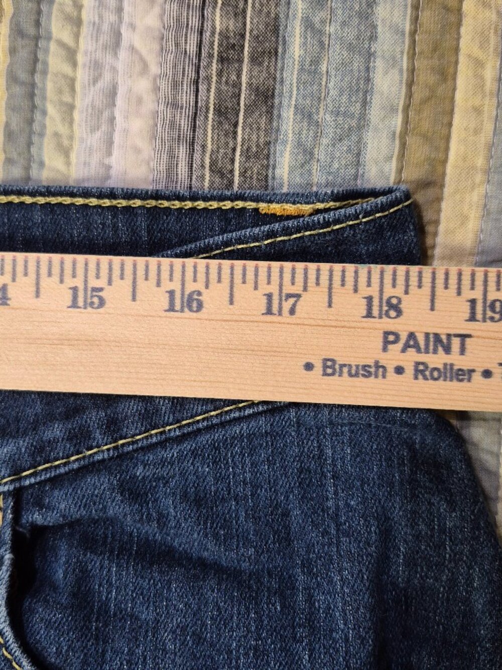 Levi’s 542 Low Jeans - women's size 14 - Picture 7 of 12